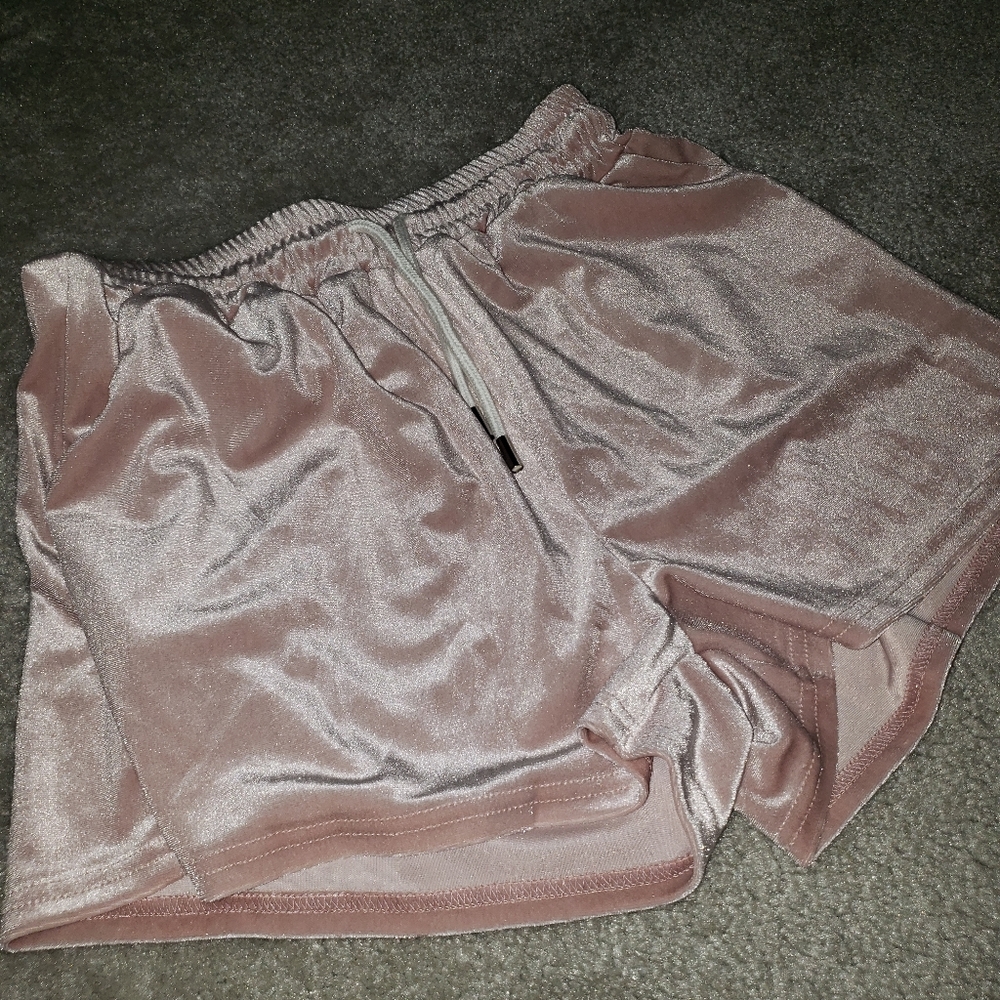 comfy shorts ♡